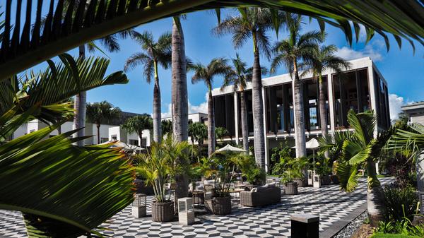 Moderne Architektur im Sun-Resort Long Beach.