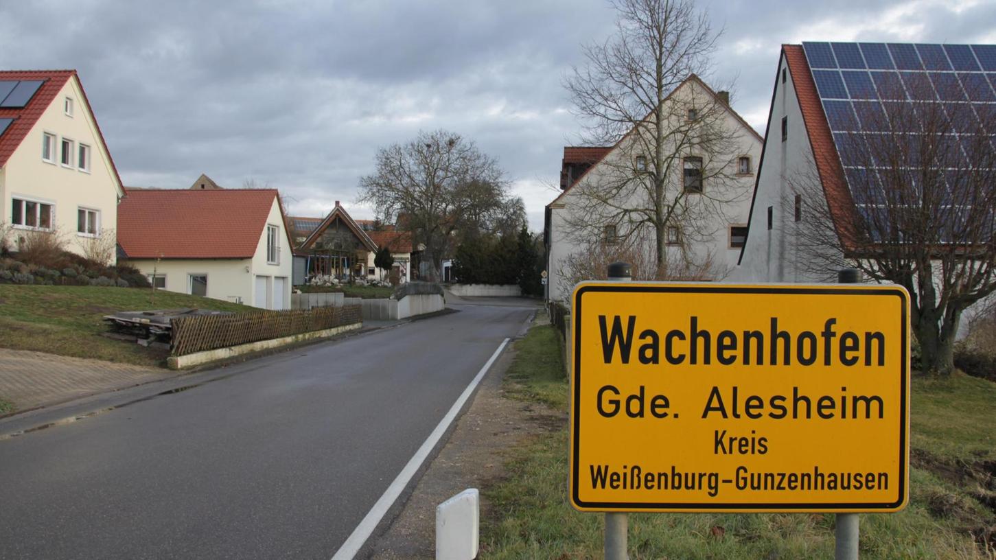 Die Gemeinde Alesheim wollte im Ortsteil Wachenhofen ein Trennsystem fürs Abwasser einführen. Das hat erst die Bürger in dem Ortsteil und schließlich in der gesamten Gemeinde aufgebracht. Nun gibt es im Februar 2020 einen Bürgerentscheid zur künftigen Abwasserentsorgung.