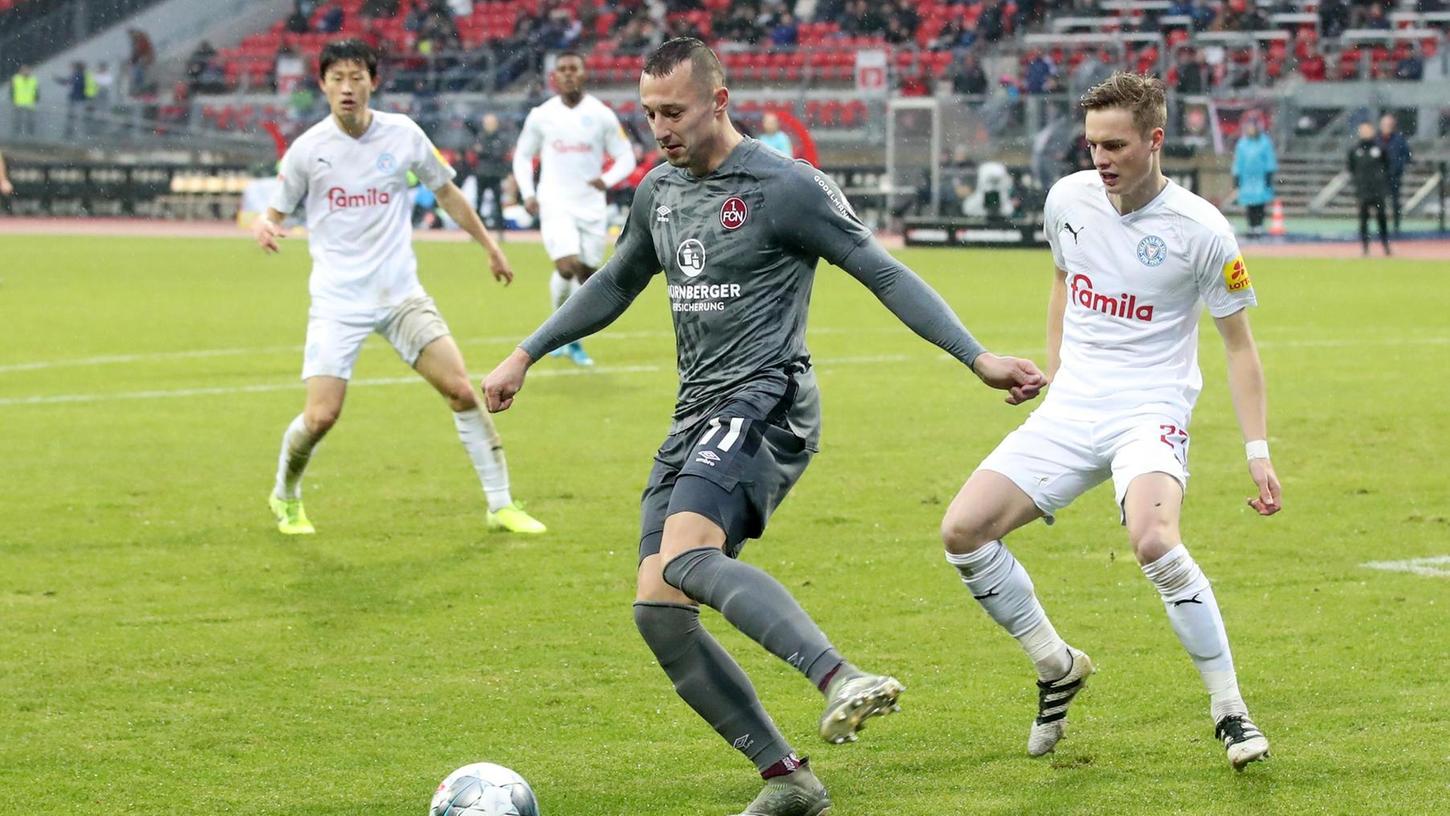 „Ein sehr emotionaler Moment“: Adam Zrelak bei seinem Comeback gegen Kiel.