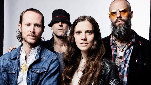 Für Metal-Fans aus Savannah, Georgia: Baroness.