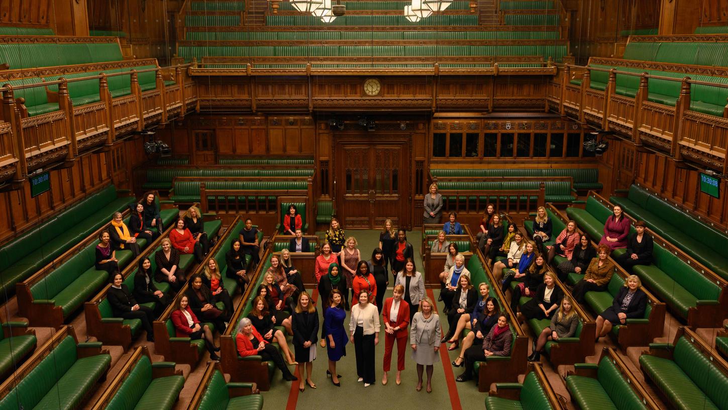 Am Donnerstag eröffnet das britische Parlament wieder - eine Woche nach der Wahl.