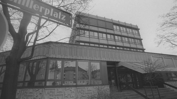 Auch das Verwaltungsgelände am Schillerplatz ist Geschichte. Auf dem Areal sind mittlerweile viele Wohnungen errichtet worden.