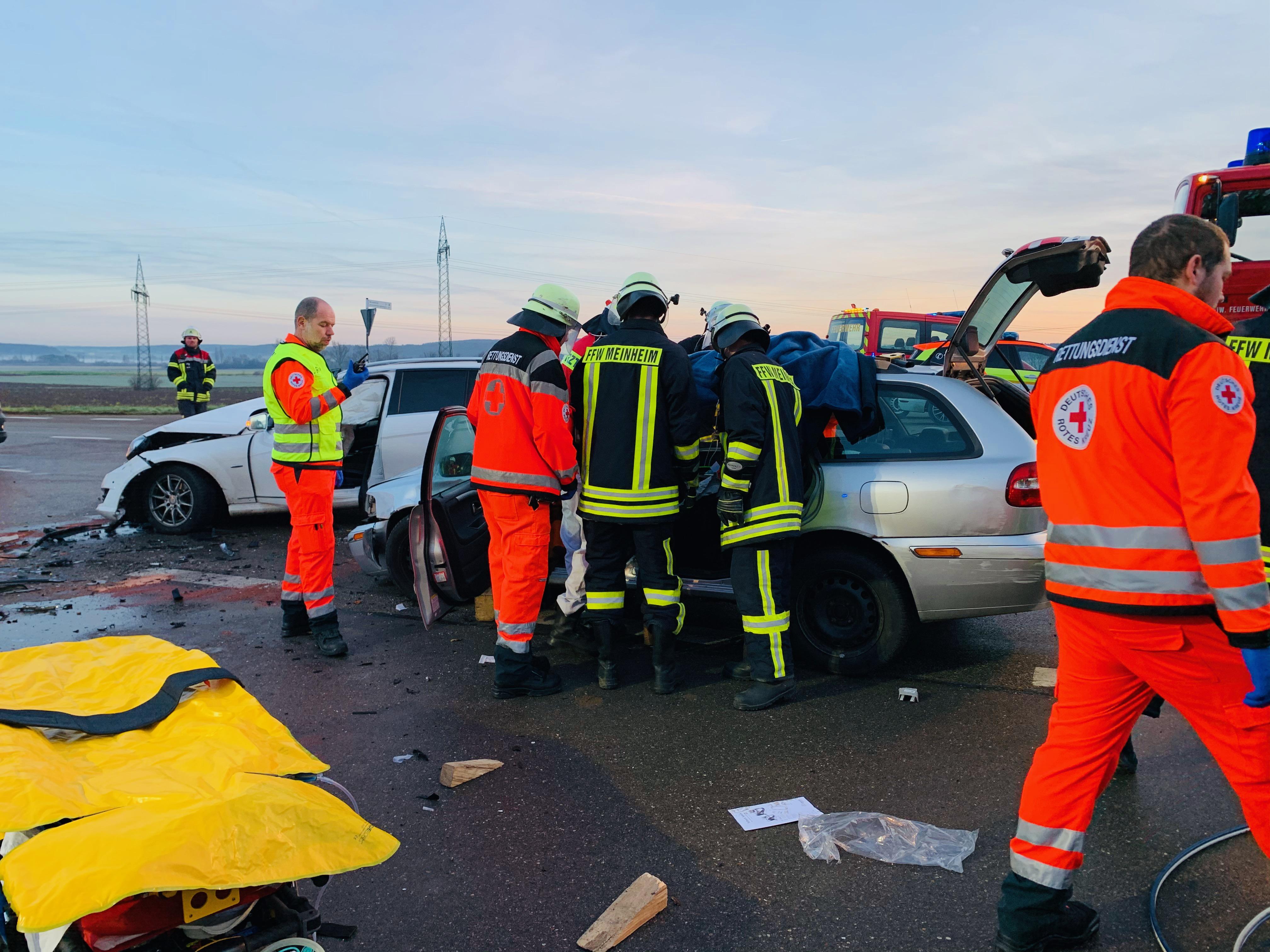 Schwerer Unfall Bei Dittenheim: Drei Autos Kollidieren | Nordbayern