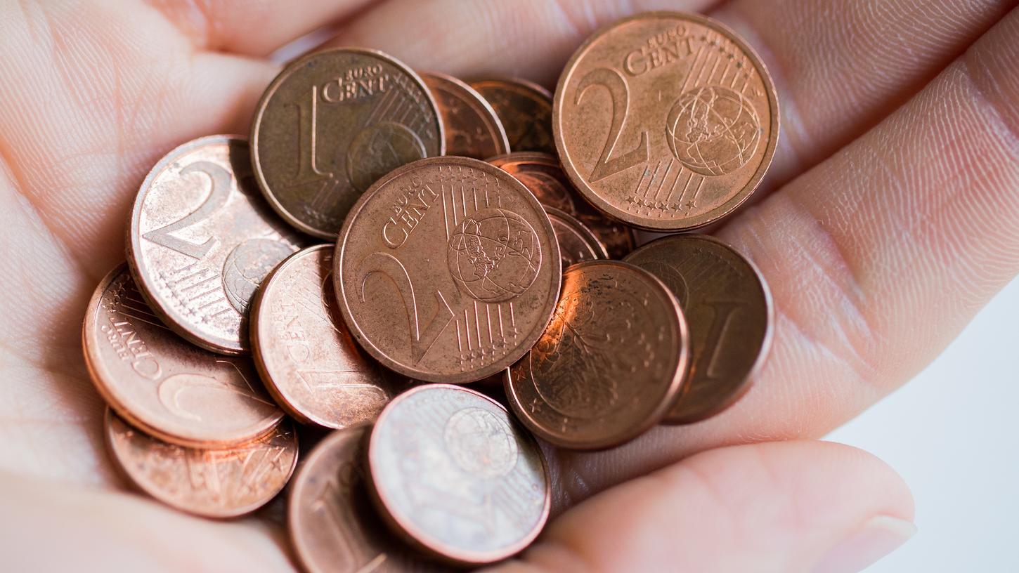 Wird es bald keine Centmünzen im einstelligen Bereich mehr geben? Die Bundesregierung rückt von der belgischen Idee ab und hält am "roten Geld" fest. Wird es bald keine Centmünzen im einstelligen Bereich mehr geben? Die Bundesregierung rückt von der belgischen Idee ab und hält am "roten Geld" fest.