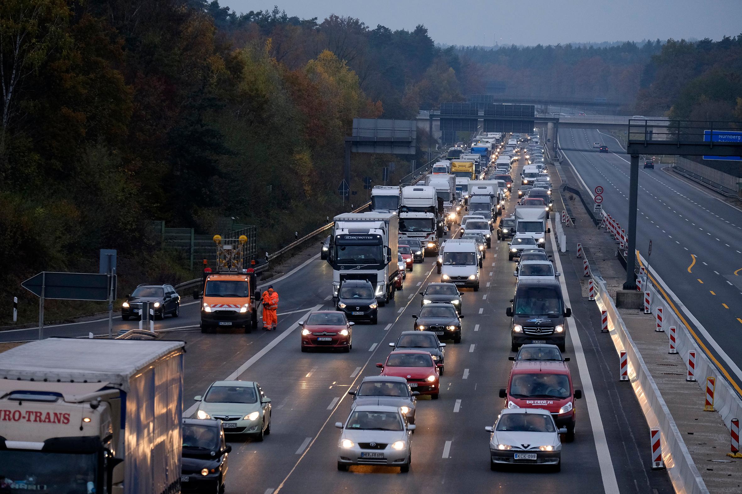 Staugefahr: Hier Werden Die Autobahnen 2020 Zur Großbaustelle