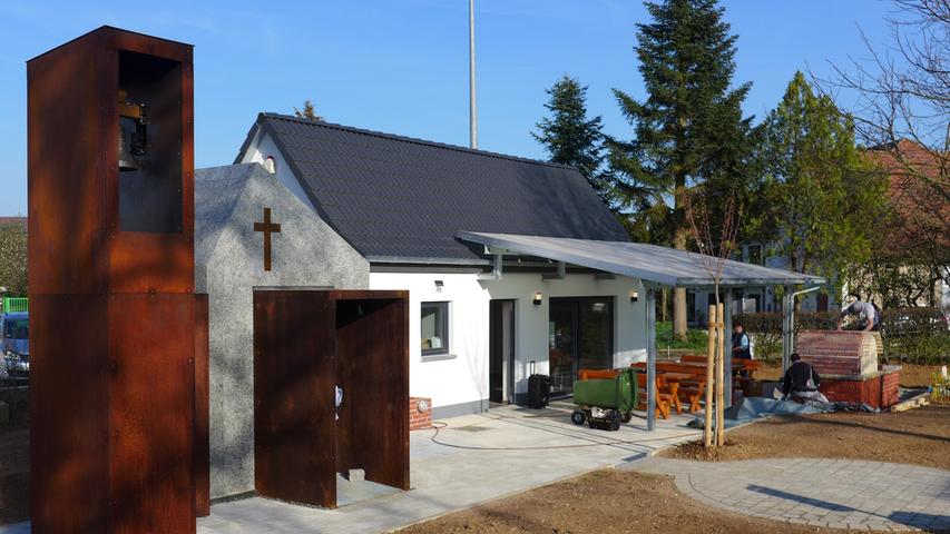 Ein großer Tag für Maicha: Die Bewohner des Gunzenhäuser Stadtteils weihen ihr neues Dorfgemeinschaftshaus und die ökumenische Kapelle ein.