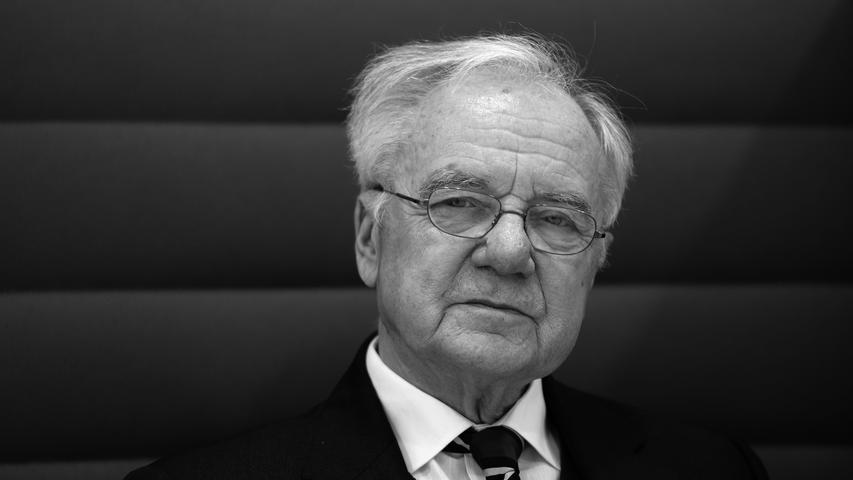 Der ehemalige brandenburgische Ministerpräsident Manfred Stolpe ist am 29. Dezember 2019 in Potsdam im Alter von 83 Jahren gestorben.