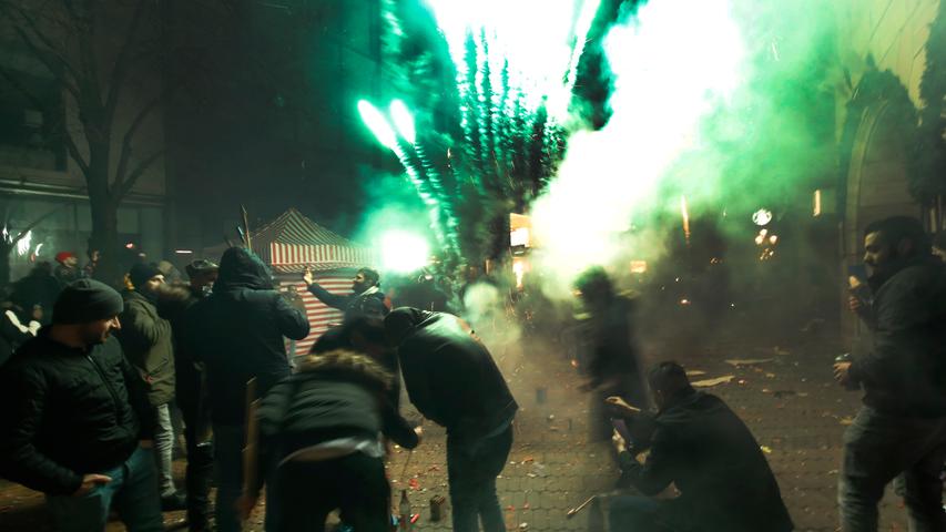 Mit Feuerwerk und viel Party: So begrüßte Nürnberg das Jahr 2020