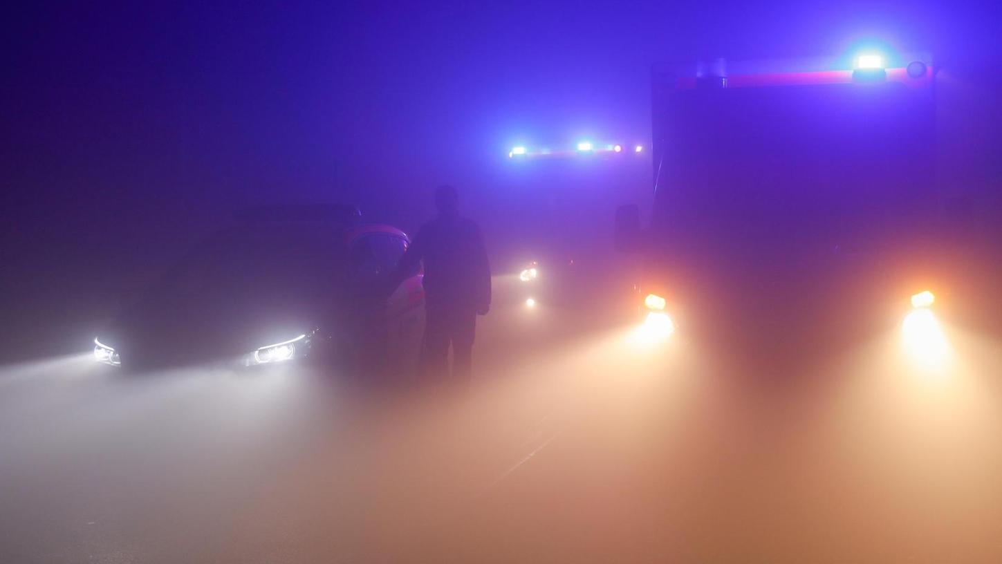 Nebelwand auf der A3 sorgt für Unfallserie bei Erlangen