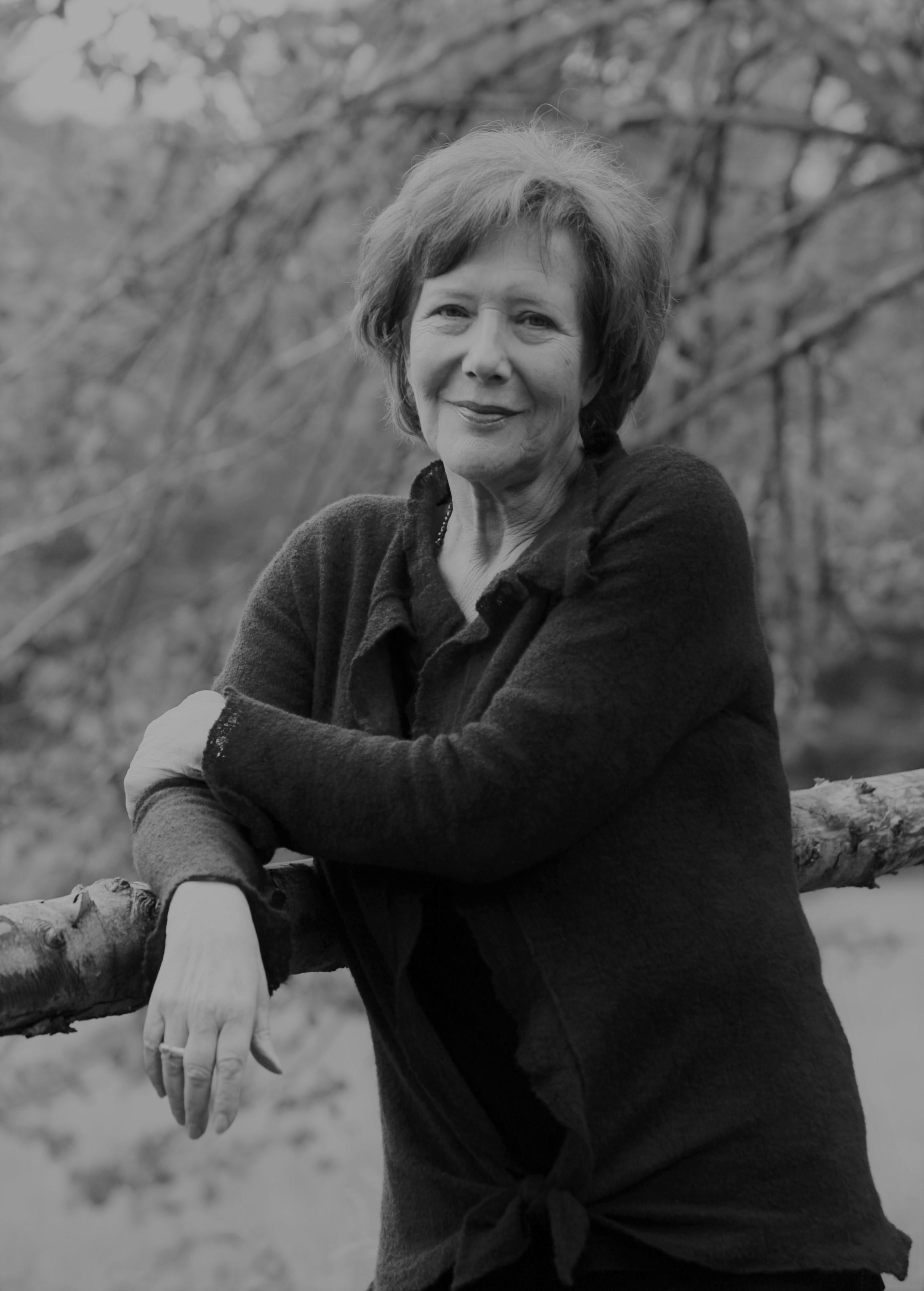 Die Volksschauspielerin Veronika Fitz ("Die Hausmeisterin") ist am 2. Januar im Alter von 83 Jahren gestorben. "Sie war eine wunderbare und eigensinnige Frau", sagte ihre Tochter Ariela Bogenberger.