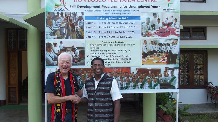 Ernst Klimek und der Direktor von AIDA, Br. Sunny SDB,  in Dimapur vereinbaren weitere Zusammenarbeit.