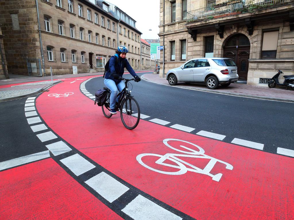 Mehr Abstellplatze Furth Kommt Radfahrern Entgegen Furth Nordbayern De