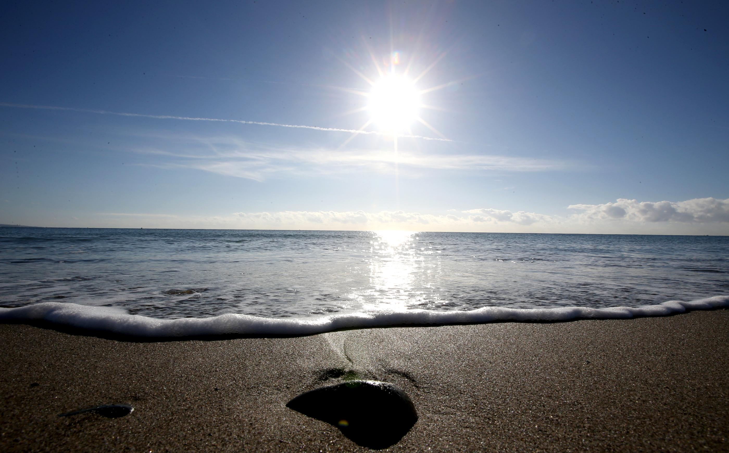 Sonderlich viel Entspannung wird für die Profis aus Nürnberg aber wohl nicht dabei sein. In der kurzen Winterpause ist nicht viel Zeit zum Ausruhen, denn die Vorbereitungszeit ist nicht lange. Ob die Spieler mal etwas Ruhe am Strand haben werden, bleibt abzuwarten. Der Club ist allerdings auch nicht zum Urlaub-Machen in Marbella.