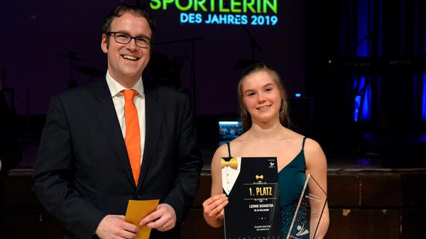 Leonie Schuster ist Deutsche Vizemeisterin im BMX Racing. Sie war überwältigt von ihrer Auszeichnung.