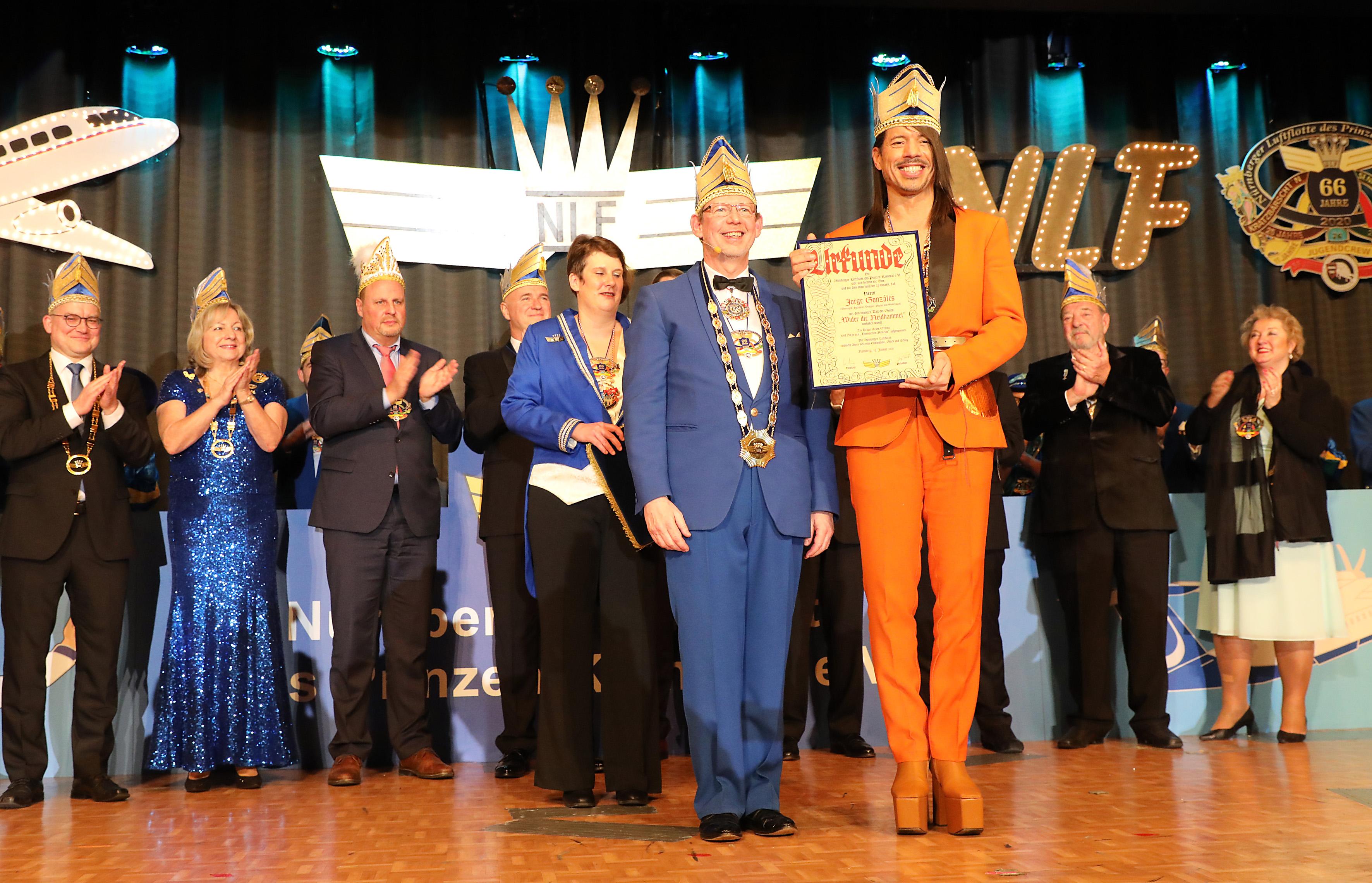 Den Orden selbst überreichte Präsident Jörg Philips.