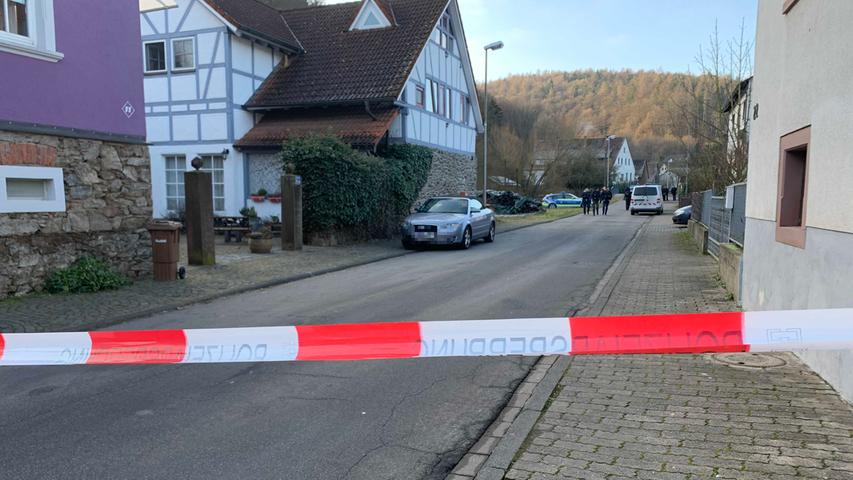 SEK-Einsatz in Franken: Mann bedroht Nachbarn mit Eisenstange 