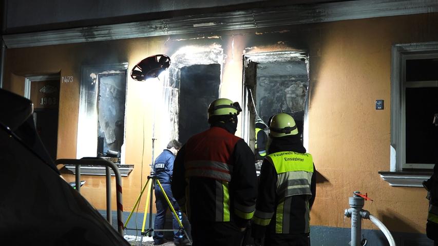 Tragödie in Nürnberger Südstadt: Bewohnerin stirbt bei Wohnungsbrand