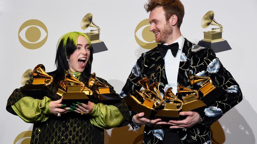 Tränen, Jubel und ein Rekord: Billie Eilish räumt bei Grammys ab