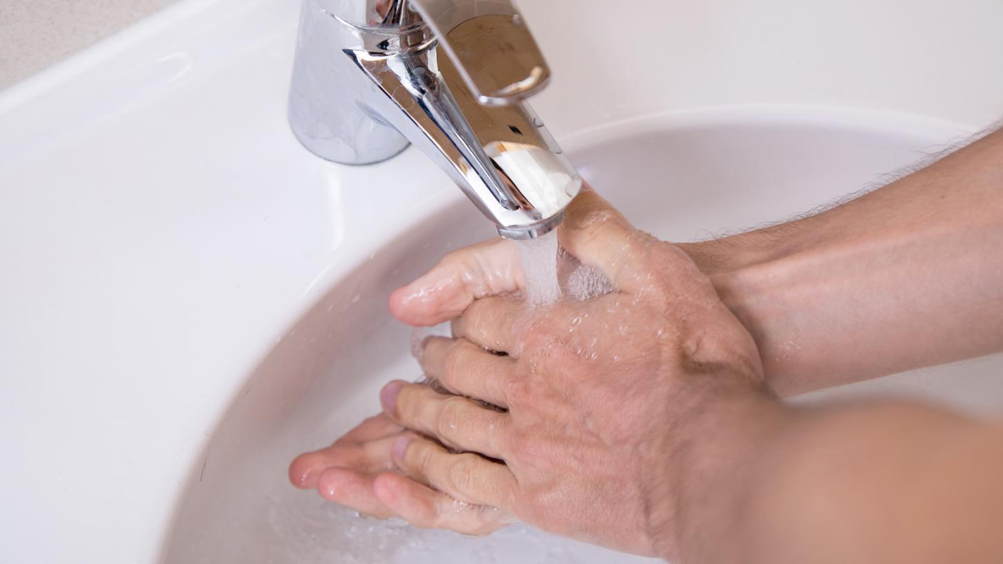 Lieber einmal mehr: Konsequentes, häufiges Händewaschen ist mit der beste Schutz gegen Infektionskrankheiten aller Art.
