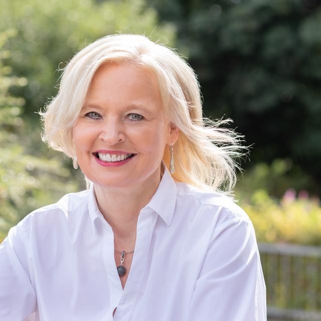 Sabine Hanisch Sabine Hanisch