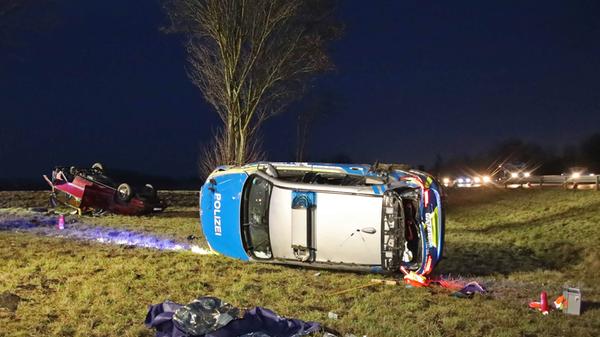 Laut Deutschem Verkehrssicherheitsrates kamen 2018 innerorts fünf Getötete auf 1000 Unfälle mit Personenschaden. Der entsprechende Wert für Autobahnen lag bei 21 und für die Landstraßen sogar bei 25 Todesopfern. Die gute Nachricht: Laut des Statistischen Bundesamts ist die Zahl der Getöteten im Straßenverkehr 2019 auf einem Rekordtief.