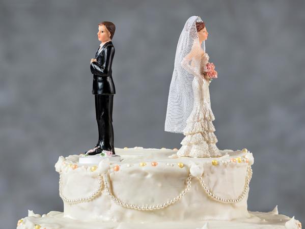 Stammen beide Partner aus Scheidungsfamilien, ist das Risiko, ebenfalls in der Beziehung zu scheitern, drei mal so hoch wie bei anderen Paaren.