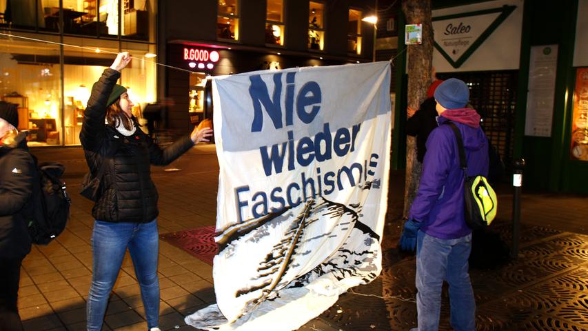 Spontandemo in Nürnberg: Protest gegen Ministerpräsidentenwahl in Thüringen