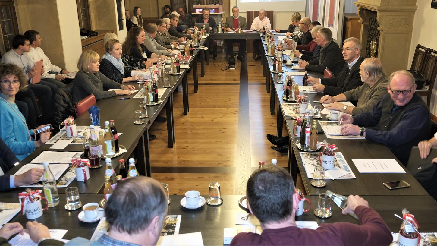 Bald ein Livestream aus der Stadtratssitzung? Die Weißenburger SPD hat nun einen entsprechenden Antrag gestellt. (Archivfoto)
Bald ein Livestream aus der Stadtratssitzung? Die Weißenburger SPD hat nun einen entsprechenden Antrag gestellt. (Archivfoto)