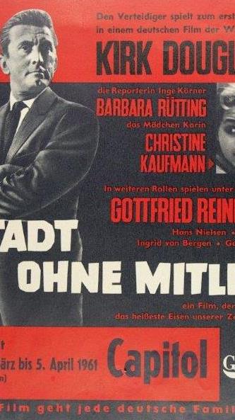Im Film geht es darum, dass vier Soldaten, stationiert in einer deutschen Kleinstadt, eine 16-Jährige vergewaltigten. Die Rolle der 16-Jährigen spielte Christine Kaufmann.