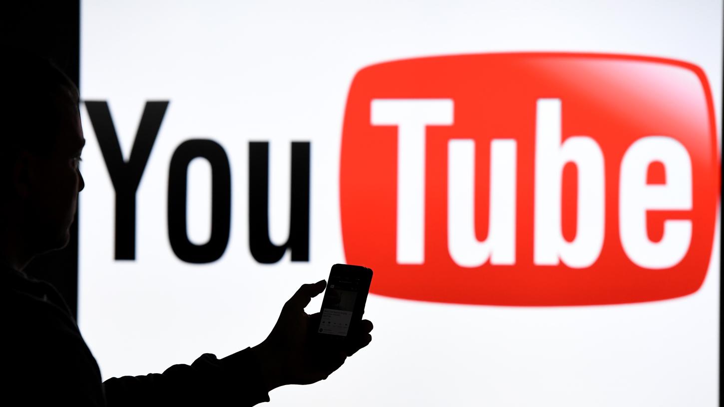 Youtube hat die Unterhaltungsindustrie nachhaltig verändert und sogar Spuren in der Berufswelt hinterlassen - aus Hobby-Entertainern wurden "Youtuber", die an Werbeerlösen beteiligt werden und teilweise ordentlich Geld mit ihren Videos verdienen.