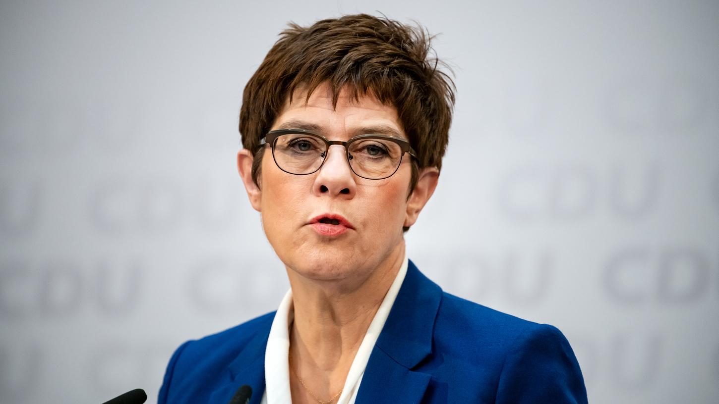 CDU-Chefin Annegret Kramp-Karrenbauer ist noch im Amt, obwohl sie vor neun Monaten ihren Rückzug angekündigt hat.