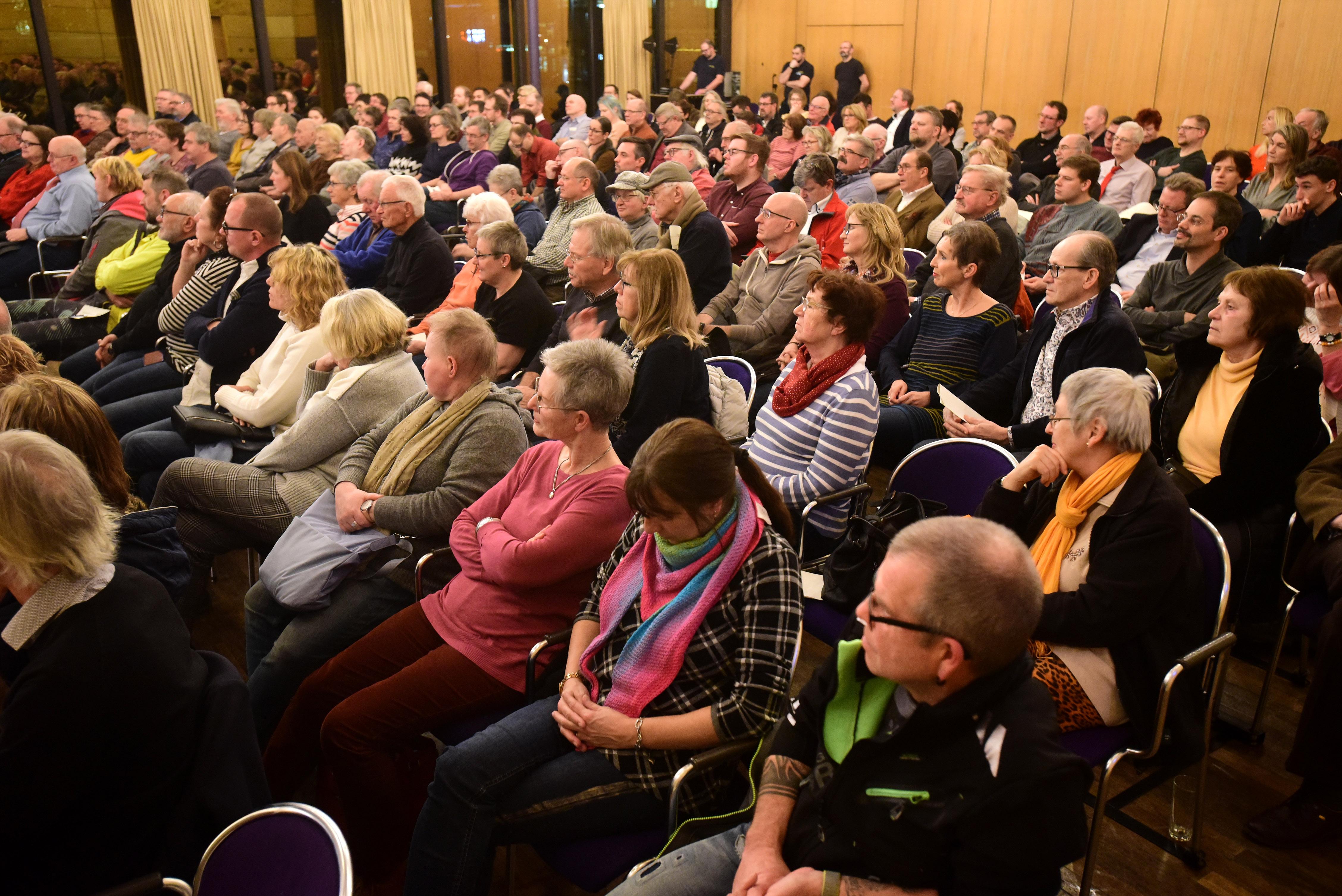 Die FN-Redakteure Wolfgang Händel und Johannes Alles fühlten den drei aussichtsreichsten OB-Kandidaten auf den Zahn.