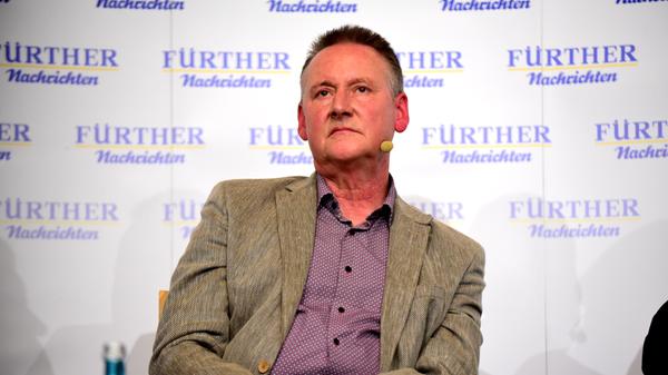 Die FN-Redakteure Wolfgang Händel und Johannes Alles fühlten den drei aussichtsreichsten OB-Kandidaten auf den Zahn. Im Bild: Thomas Jung.