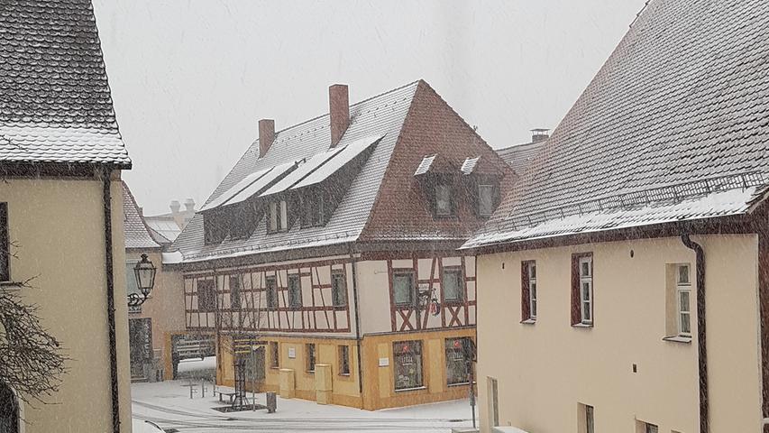 Ein Hauch von Winter - In Franken rieselt der Schnee 