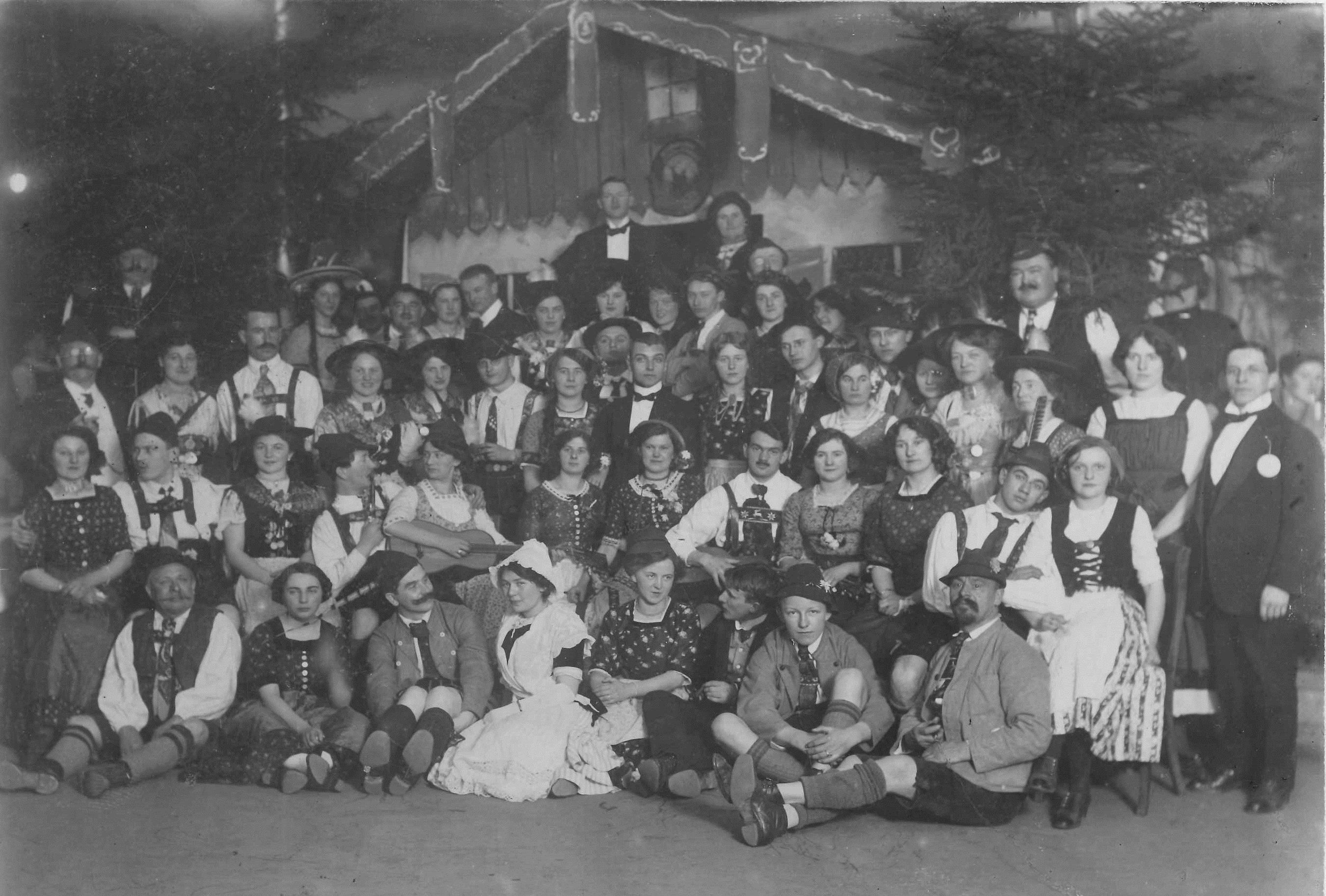 Eine historische Faschingsfeier in Gunzenhausen.