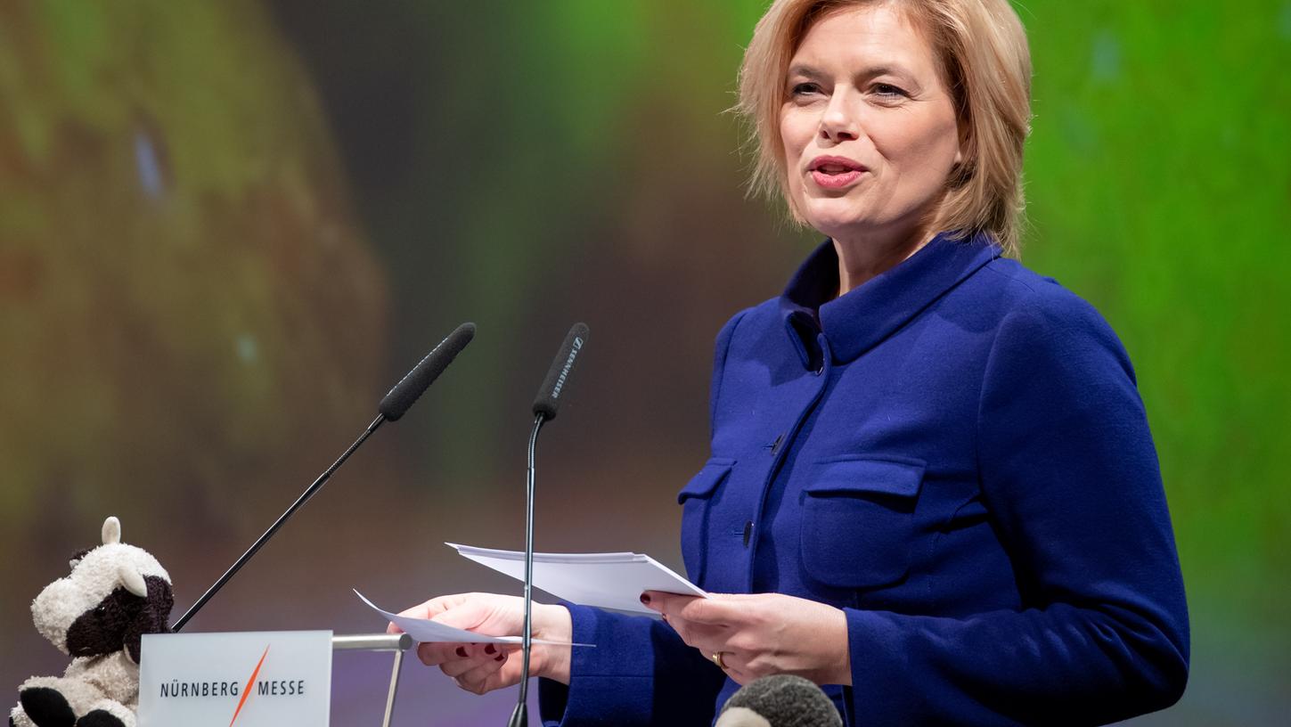Klöckner auf Biofach: Hähnchen für 15 Cent ist Klöckner auf Biofach: Hähnchen für 15 Cent ist