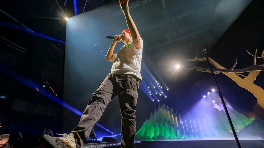 Gute Vibes und satte Beats: Rapper RIN lässt die Arena tanzen