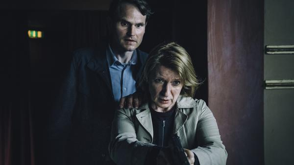 Der fünfte Fall "Ein Tag wie jeder andere" führt das Team des Franken-"Tatort" nach Bayreuth. Während gerade die Richard-Wagner-Festspiele auf dem Grünen Hügel abgehalten werden, geschehen mehrere Morde.