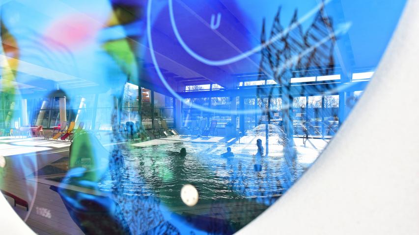 Schwimmen, rutschen, springen: Das ist das Königsbad Forchheim