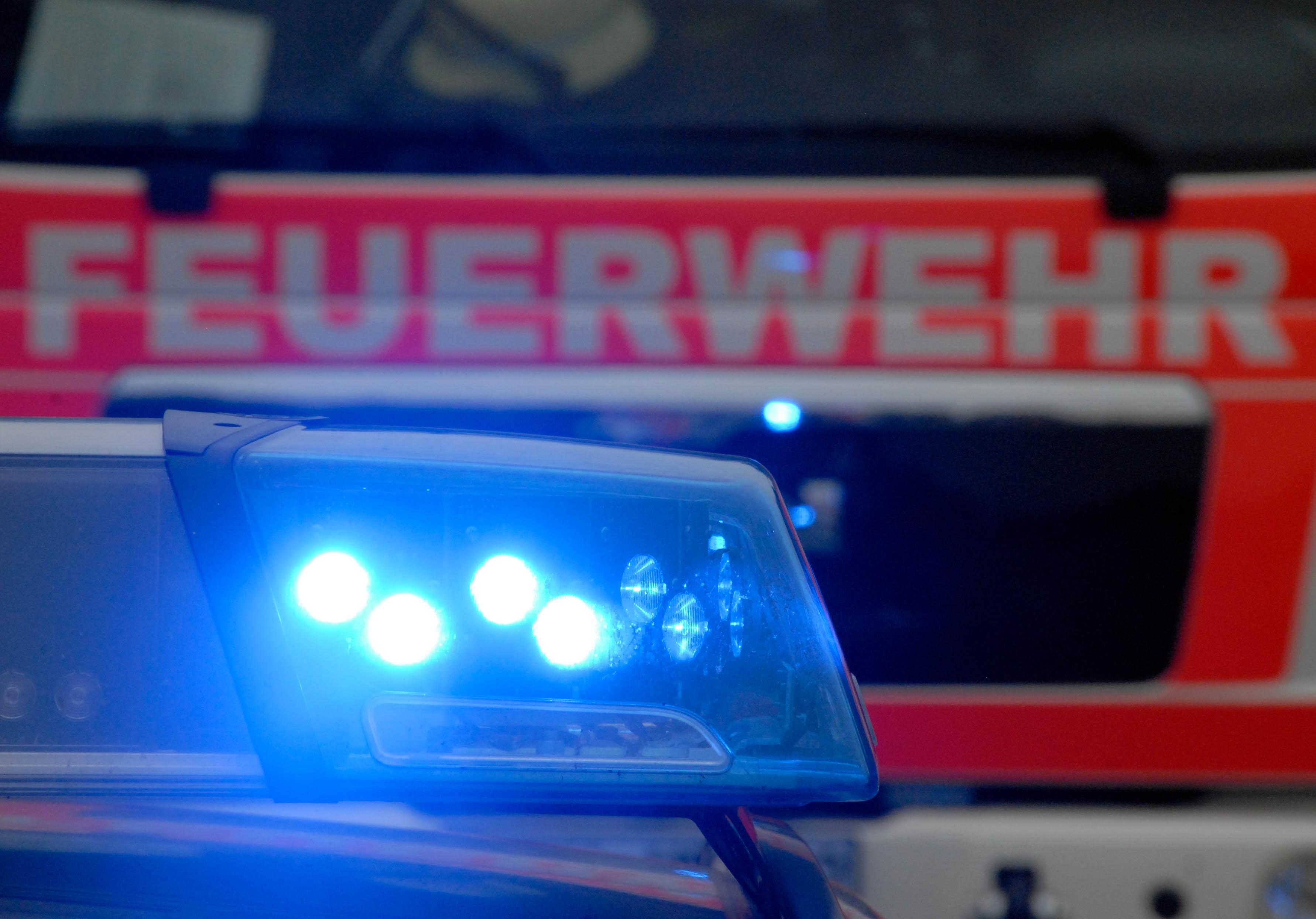 Symbolbild Feuerwehr Polizei