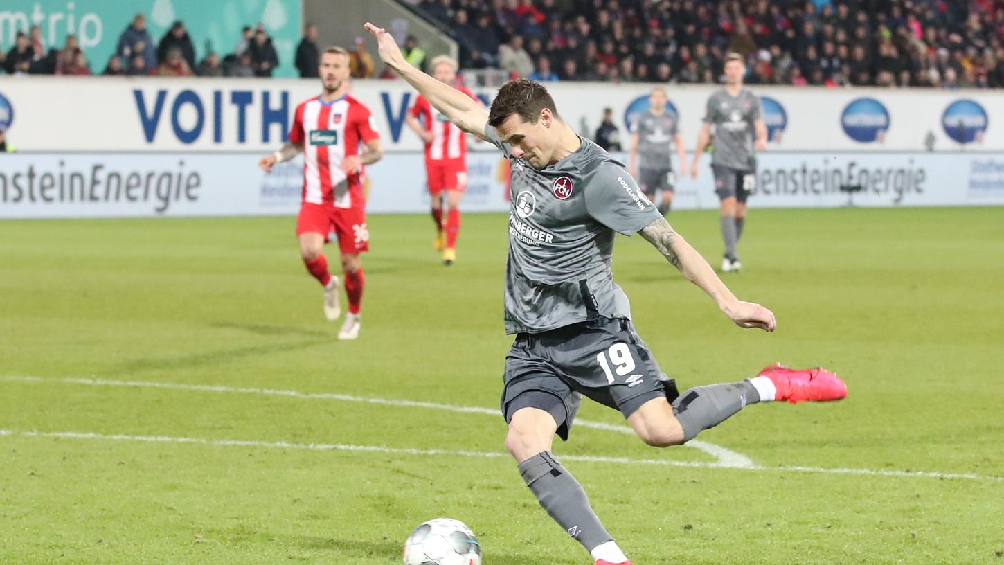 Hatte die Chance, den FCN an alter Wirkungsstätte bereits kurz nach der Pause in Führung zu bringen: Neu-Nürnberger Philip Heise. Hatte die Chance, den FCN an alter Wirkungsstätte bereits kurz nach der Pause in Führung zu bringen: Neu-Nürnberger Philip Heise.