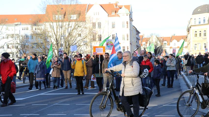 1000 Menschen protestieren in Bamberg gegen Faschismus