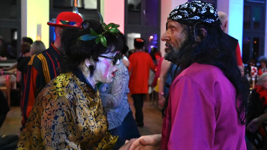 Erlanger Jazz Band Bällchen: Clowns, Piraten und Bienen feiern gemeinsam