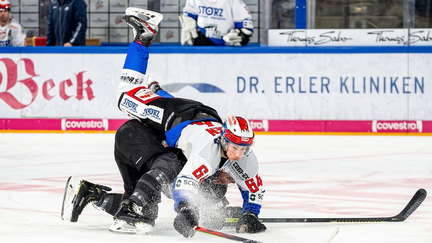 Reimer-Doppelpack in der Schlussphase: Ice Tigers schlagen Schwenningen