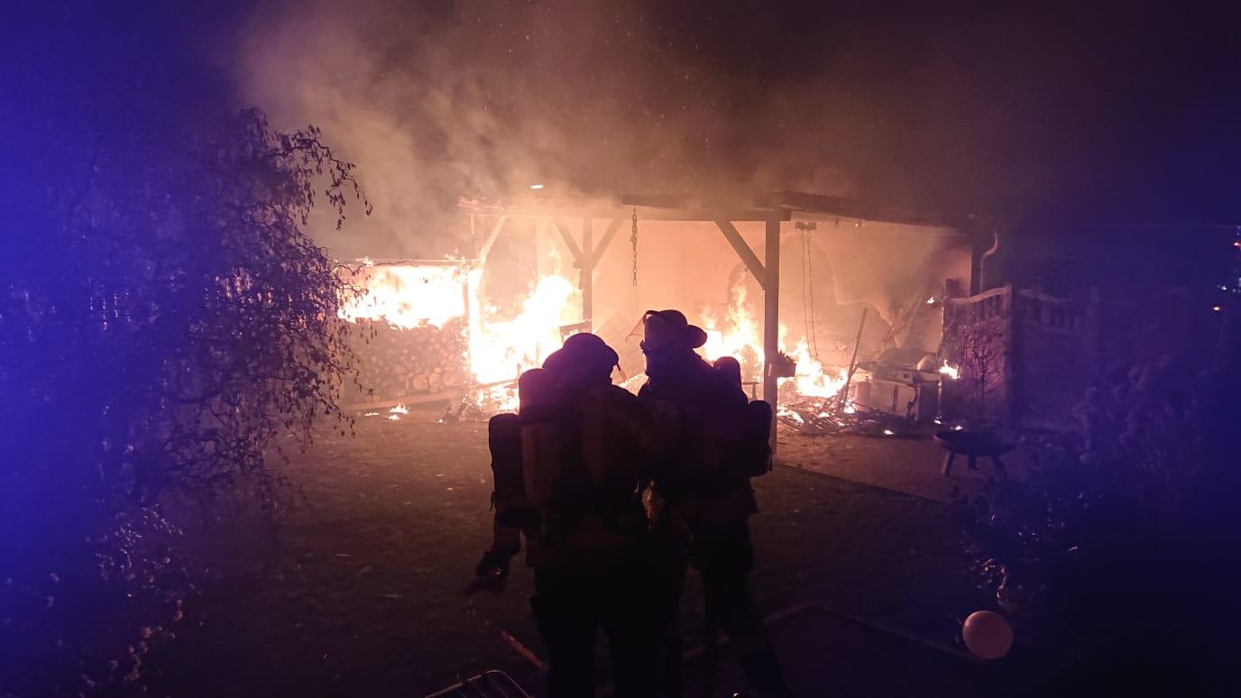 Brand in Forchheim: Feuer drohte überzugreifen, Gasflaschen zu explodieren