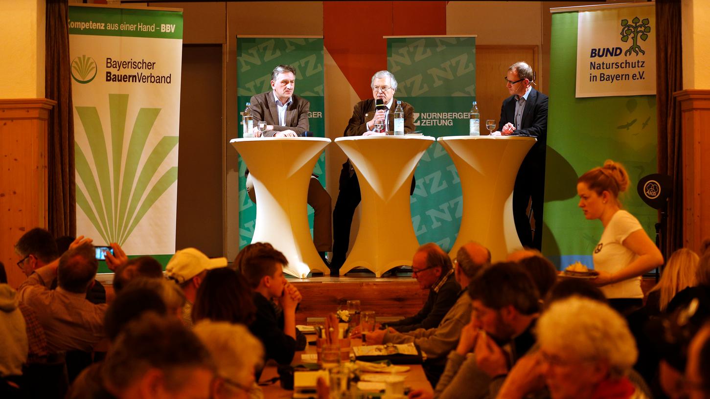 NZ-Dialog zum Thema "Landwirtschaft und Naturschutz - ein Widerspruch?".