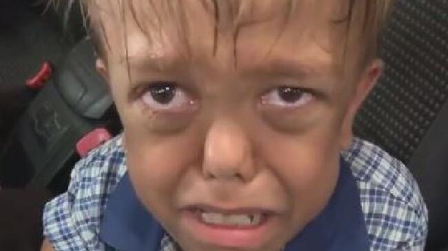 Quaden weinte bitterlich, nachdem er von seinen Mitschülern wegen seiner Kleinwüchsigkeit gemobbt wurde.