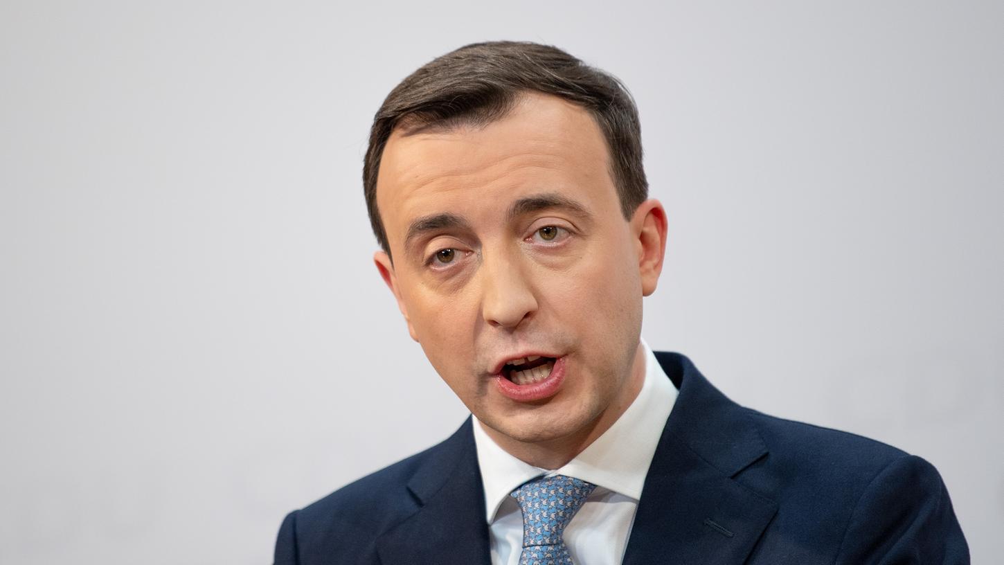 Die Bundes-CDU lehnt nach den Worten von Generalsekretär Paul Ziemiak die Wahl eines linken Ministerpräsidenten Bodo Ramelow in Thüringen mit Hilfe der CDU ab.