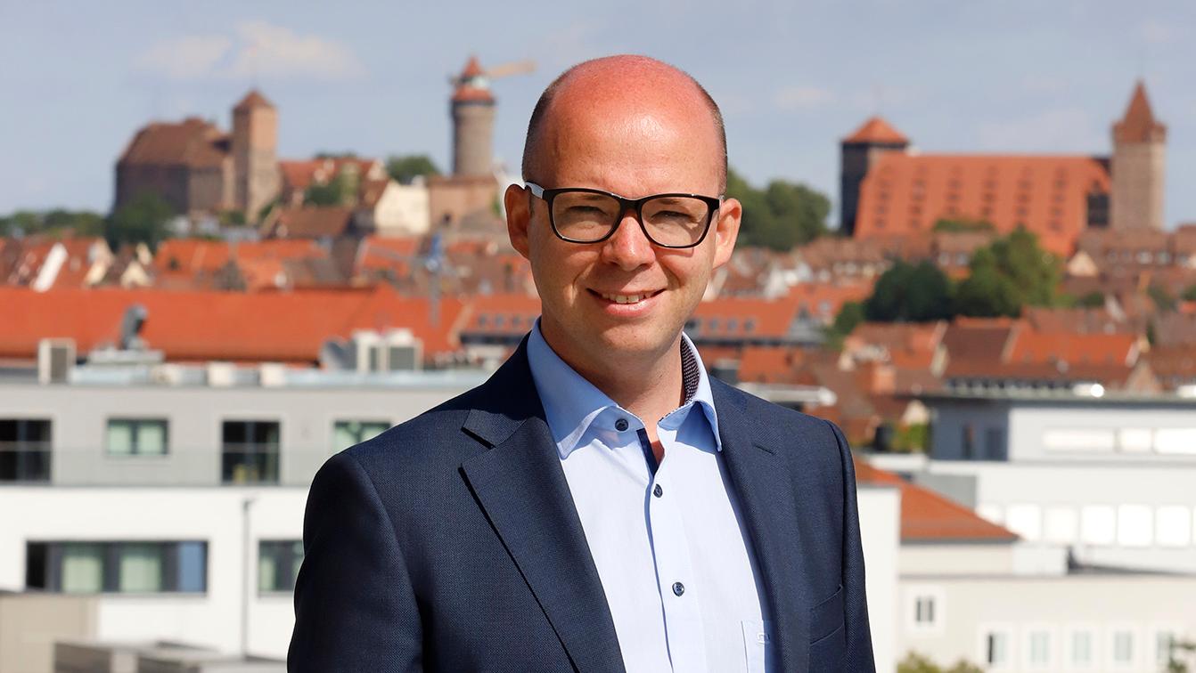 Thorsten Brehm will in Nürnberg seinen Parteikollegen Ulrich Maly als Oberbürgermeister beerben.