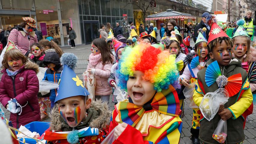 Spaß für die ganz Kleinen: So war der Nürnberger Kinderfasching am Rosenmontag